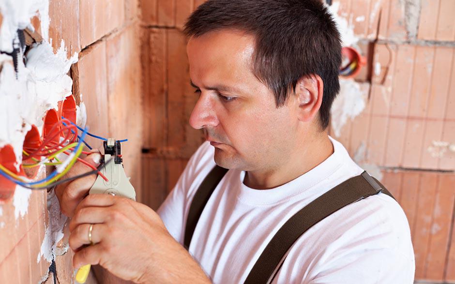 électricien installateur Paris 17